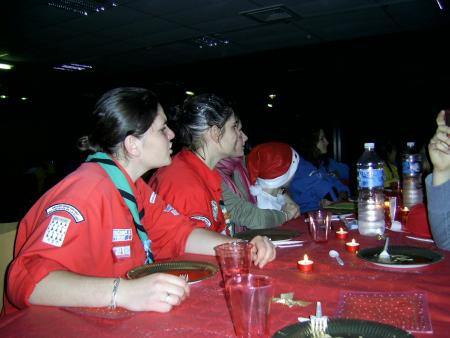 bon alors �a vient la bouffe lol